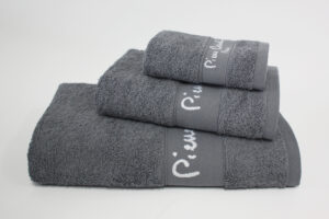 Pierre Cardin LOGO set of 3 fine towels